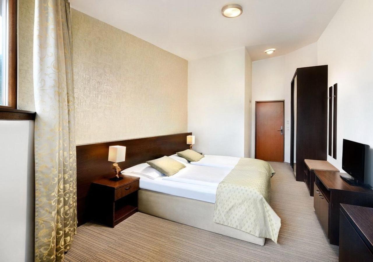 Hotel Grand Jasna デマノブスカ・ドリーナ エクステリア 写真