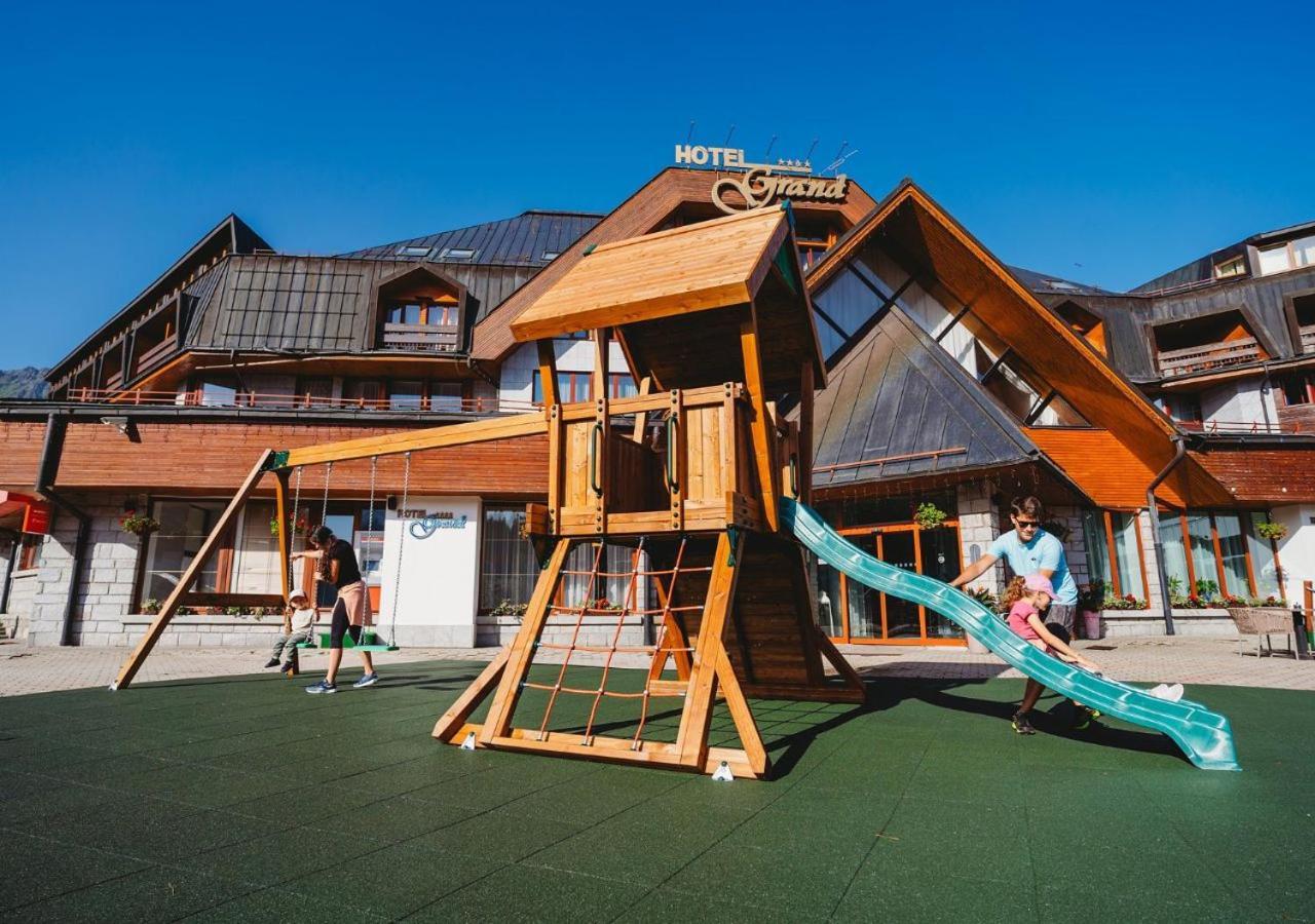 Hotel Grand Jasna デマノブスカ・ドリーナ エクステリア 写真